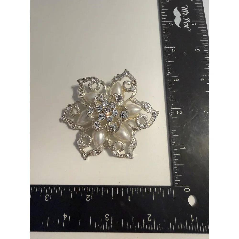 N/A silver tone